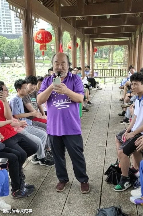 耒陽高三學(xué)子遠(yuǎn)足順湖休閑游 減壓迎考，擁抱自然